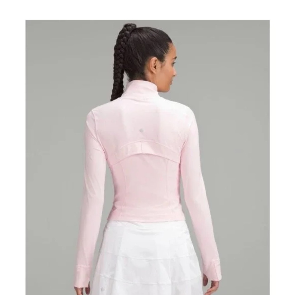 Lululemon π Define Cropped Jacket π©· Strawberry Milkshake - Picture 4 of 9